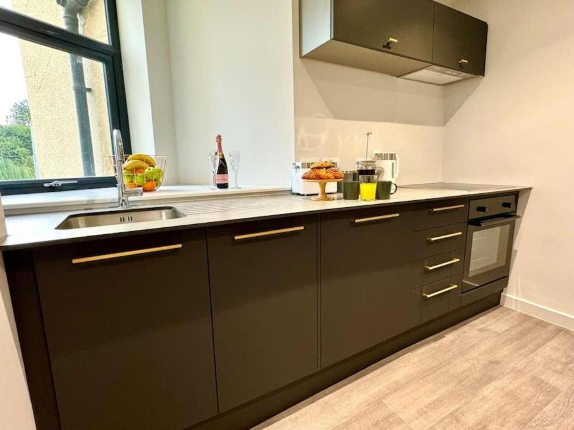 New 2 Bedroom Bournemouth Ground Floor Easy Access Exterior photo